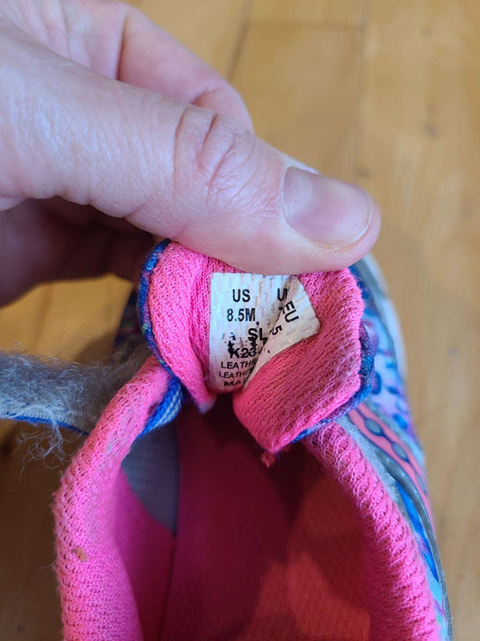 Saucony girls runners Size 8.5 Purple, Shoes 8.5 (Toddler:2-4yr)