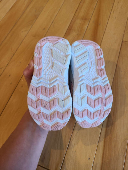 Saucony Girls Runners size 8.5 Pink, Shoes 8.5 (Toddler:2-4yr)