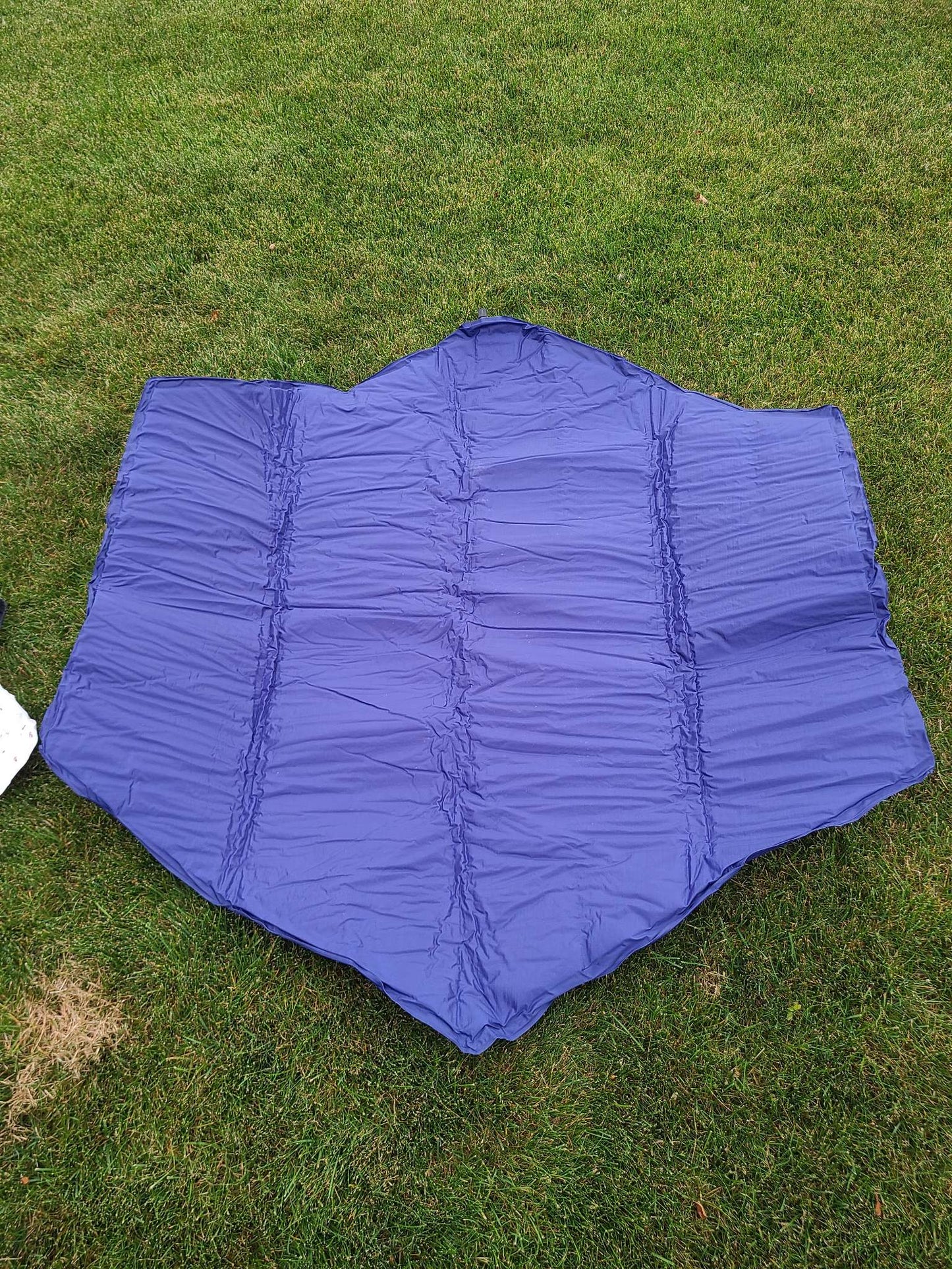 Inflatable mat and blanket