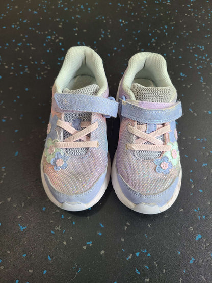 Stride rite size 9.5 girls flashing shoes, retail $80, Shoes 9.5 (Toddler:2-4yr)