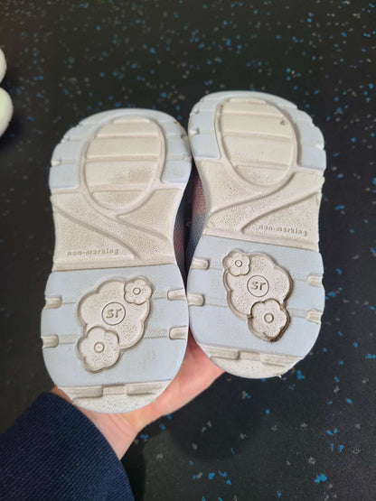 Stride rite size 9.5 girls flashing shoes, retail $80, Shoes 9.5 (Toddler:2-4yr)
