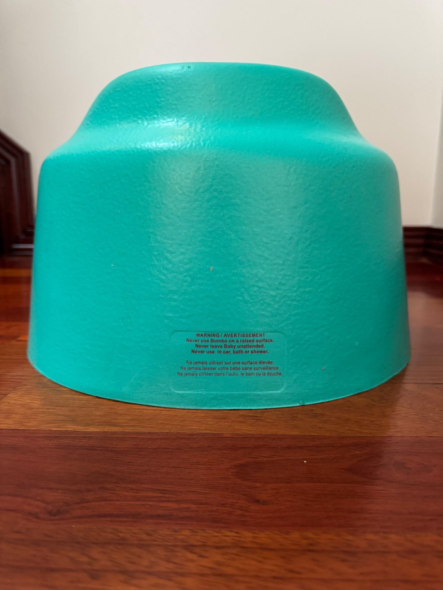 Bumbo baby floor seat with removable tray