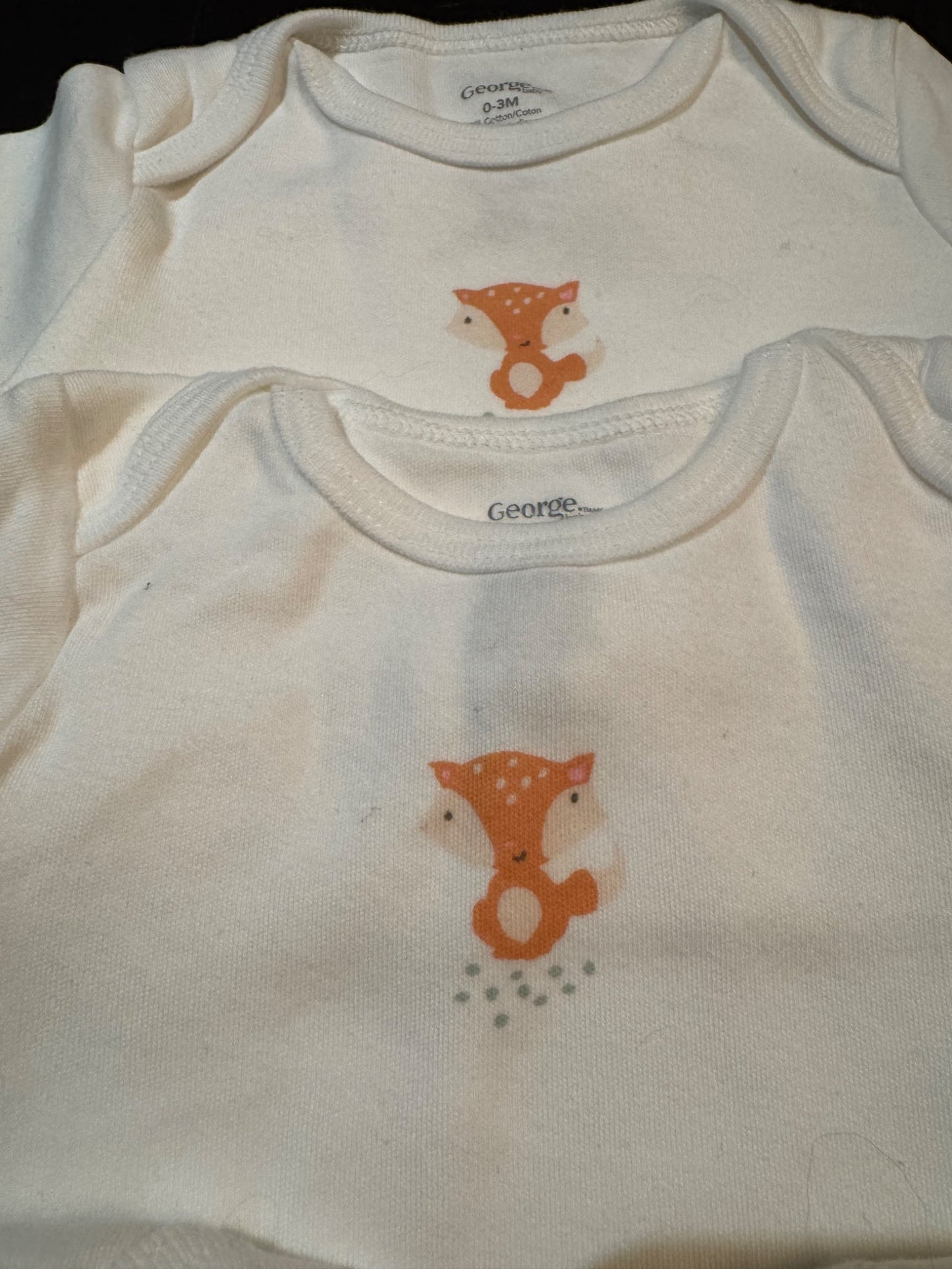 Bundle: 6 cute cotton onesies. Short sleeved, cute design., Kids 3 Month (0-3M)