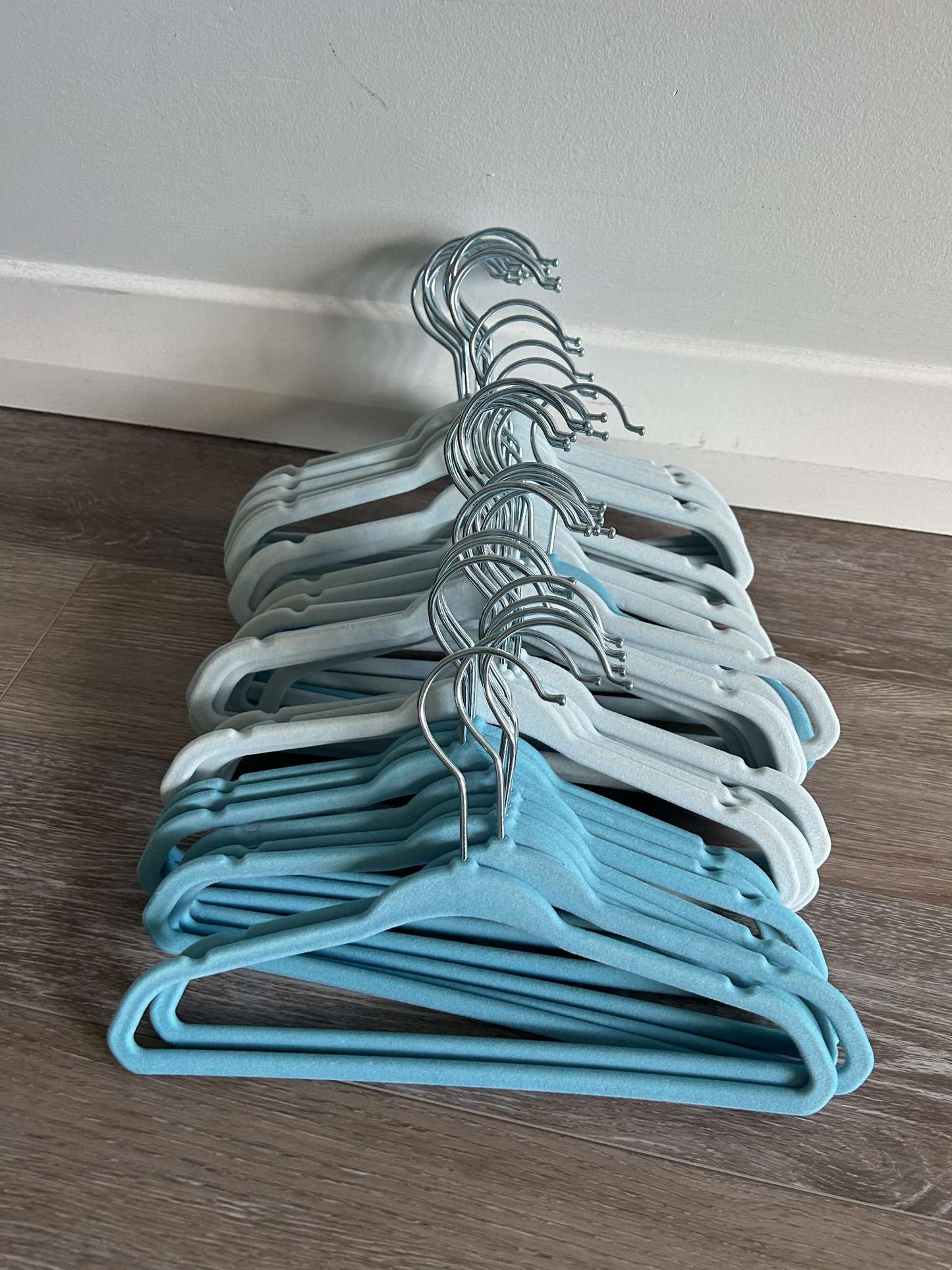 Baby Velvet Hangers - BLUE