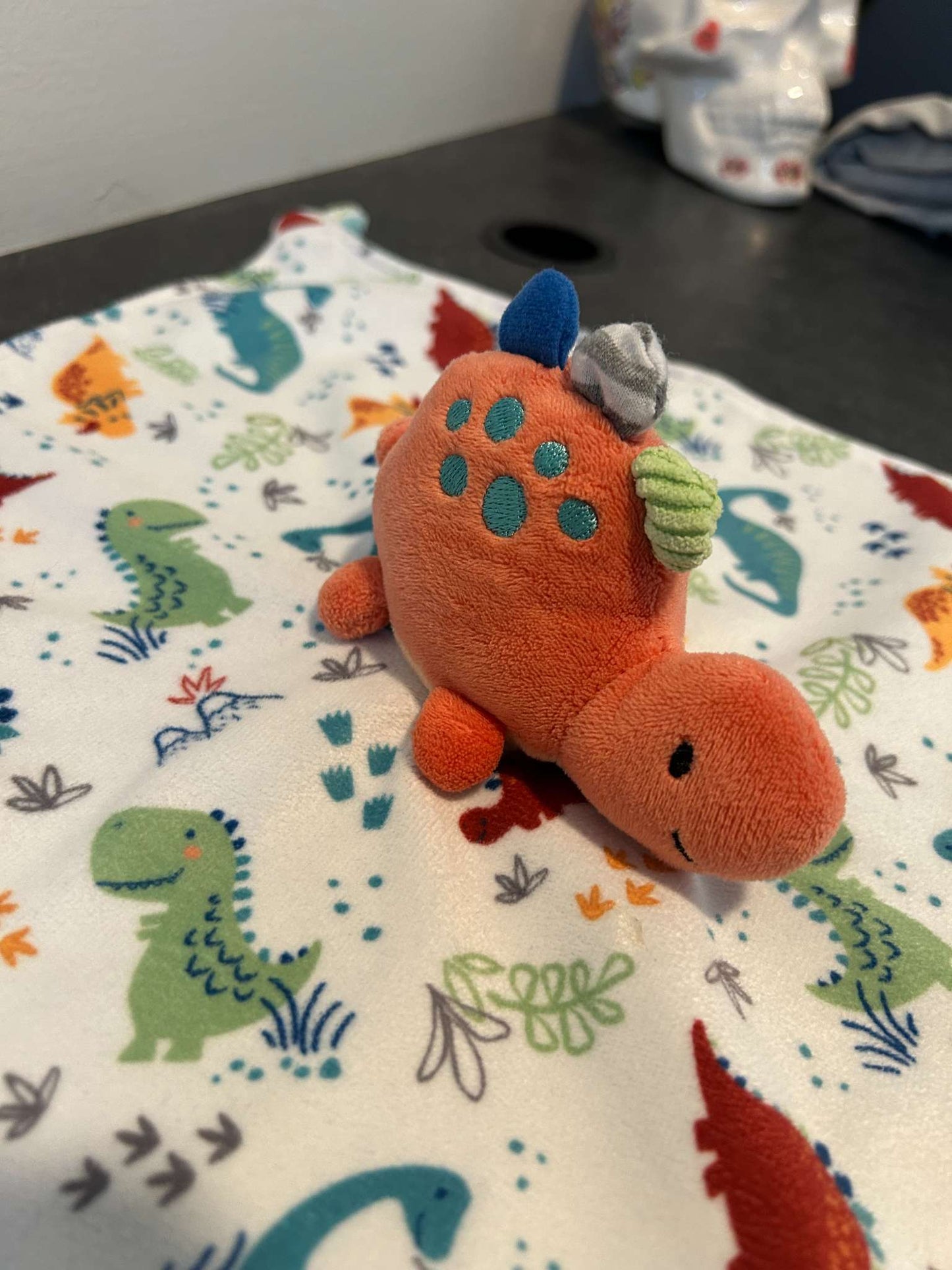 Mary Meyer Lovely - STEGOSAURUS