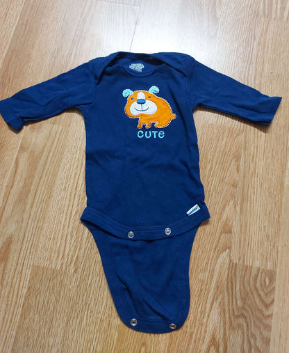 Bundle of 5 onesies - size 3 months , Kids 3 Month (0-3M)