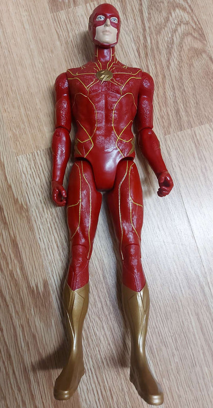 Lot of 6 Marvel Super Heroes Action figures