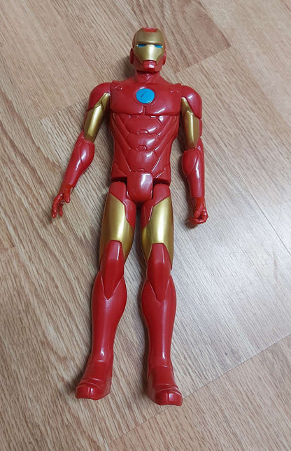 Lot of 6 Marvel Super Heroes Action figures