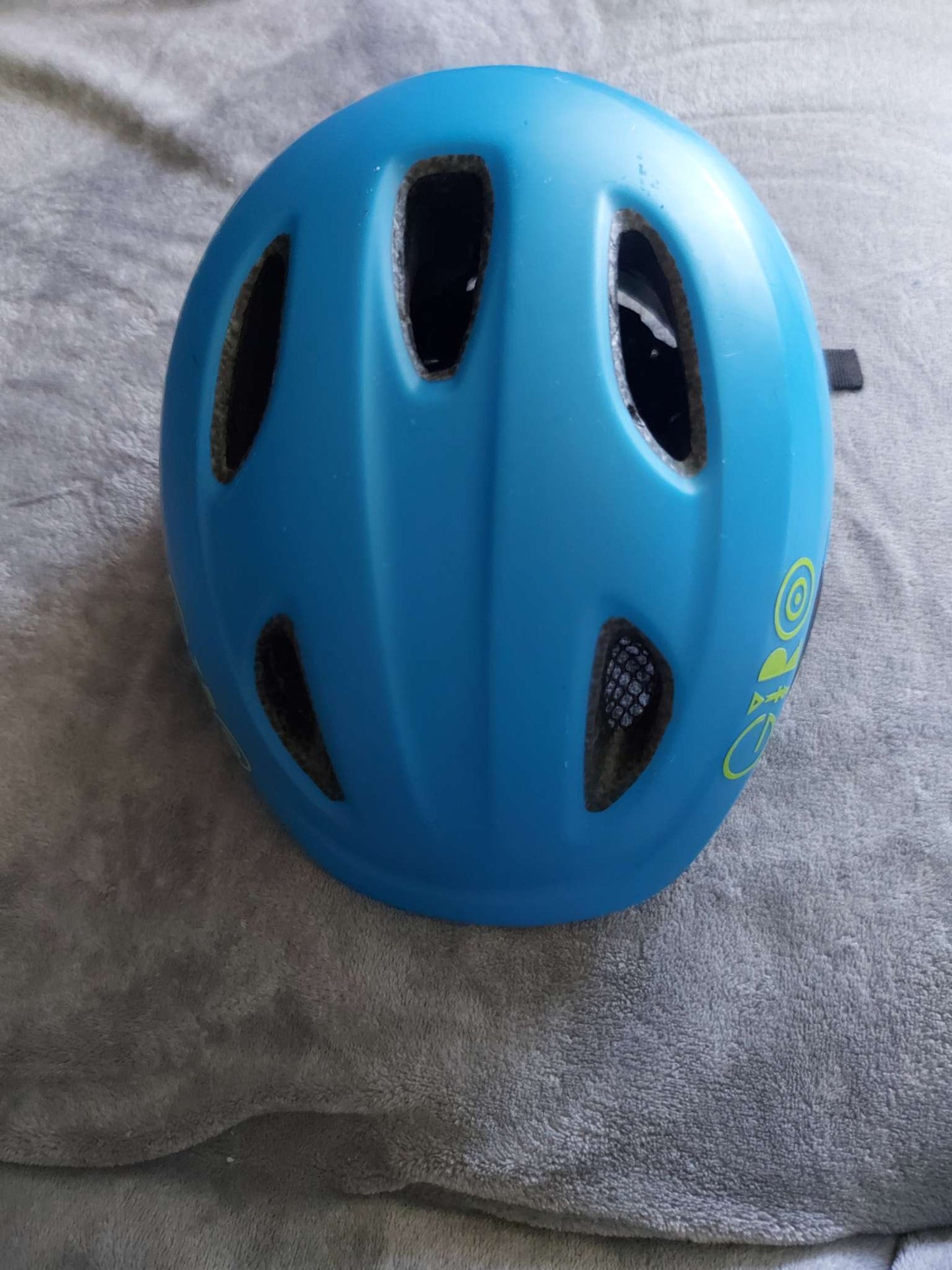 Giro Scamp bike helmet for kid