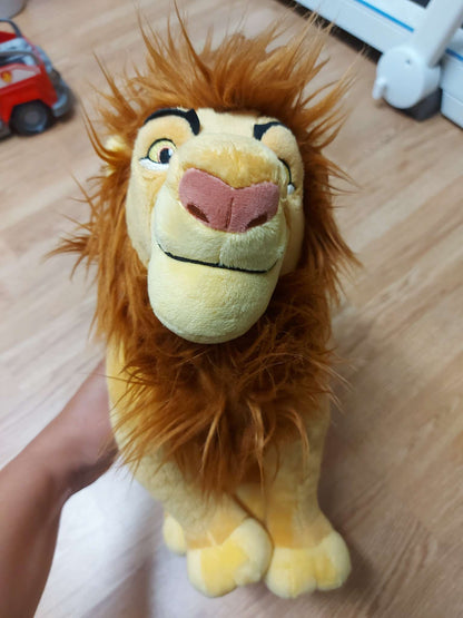 Mufasa and Simba Stuffed Animals
