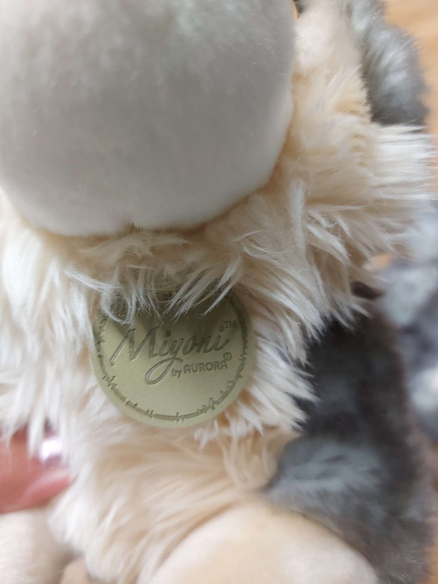 Lot of 2 wolves stuffed animals