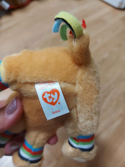 Lot of Camal stuffed animals