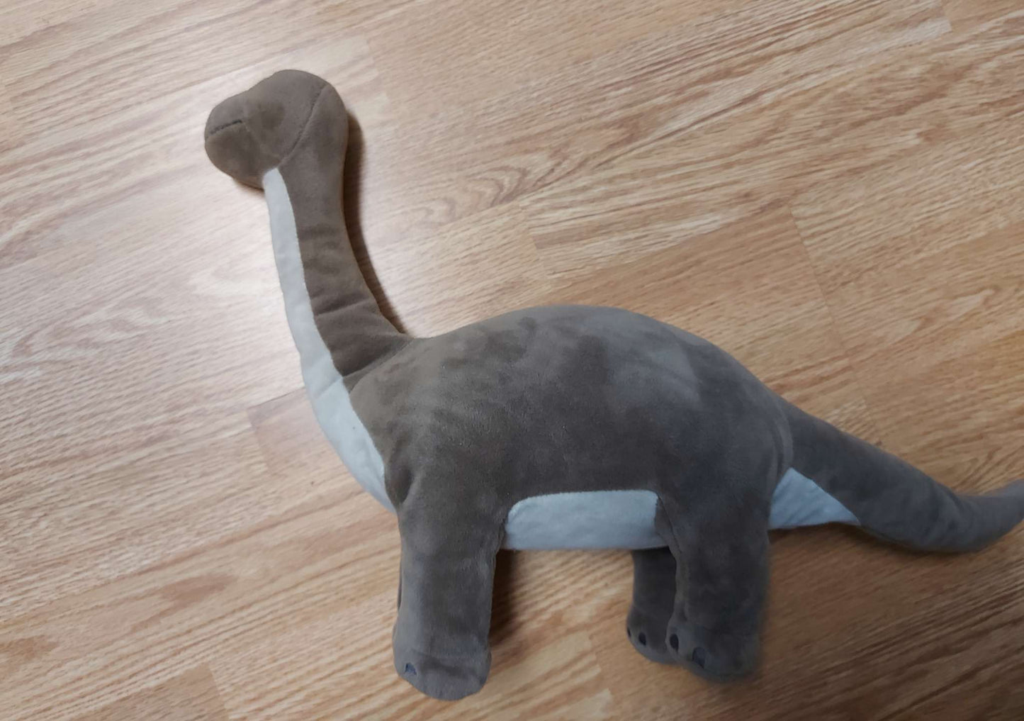 Lot of 3 dinosaurs stuffed animals