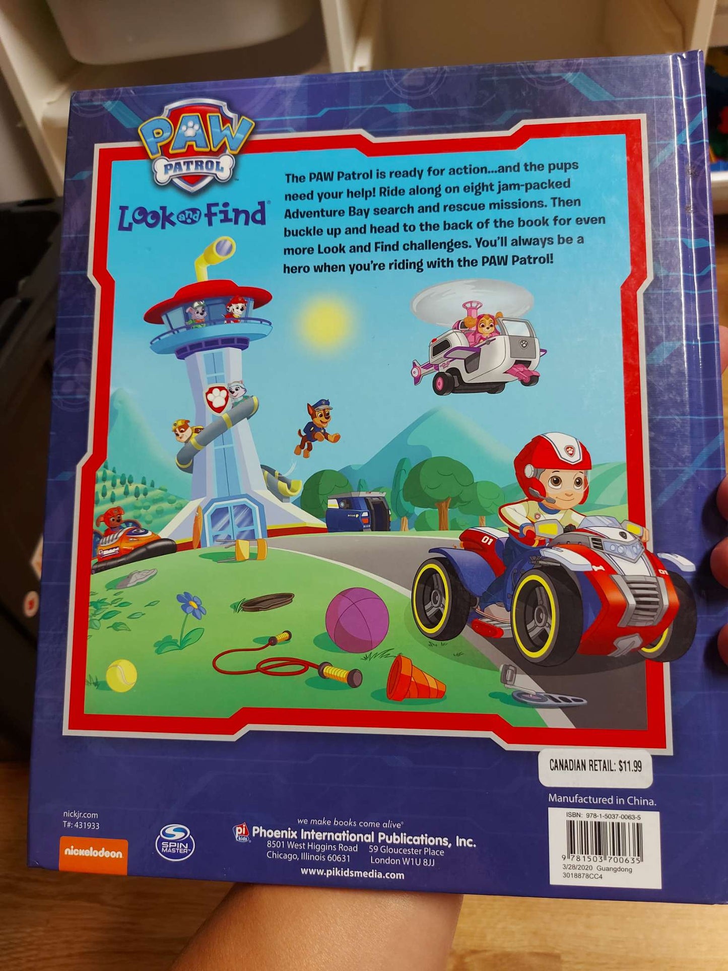 Lot of 4 look&find books