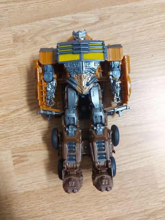 Transformers Rise of the Beasts Buzzworthy Bumblebee Smash Action Figure