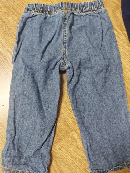 Two pairs of pants - Carter's - Size 18 months, Kids 18 Month (12-18M)