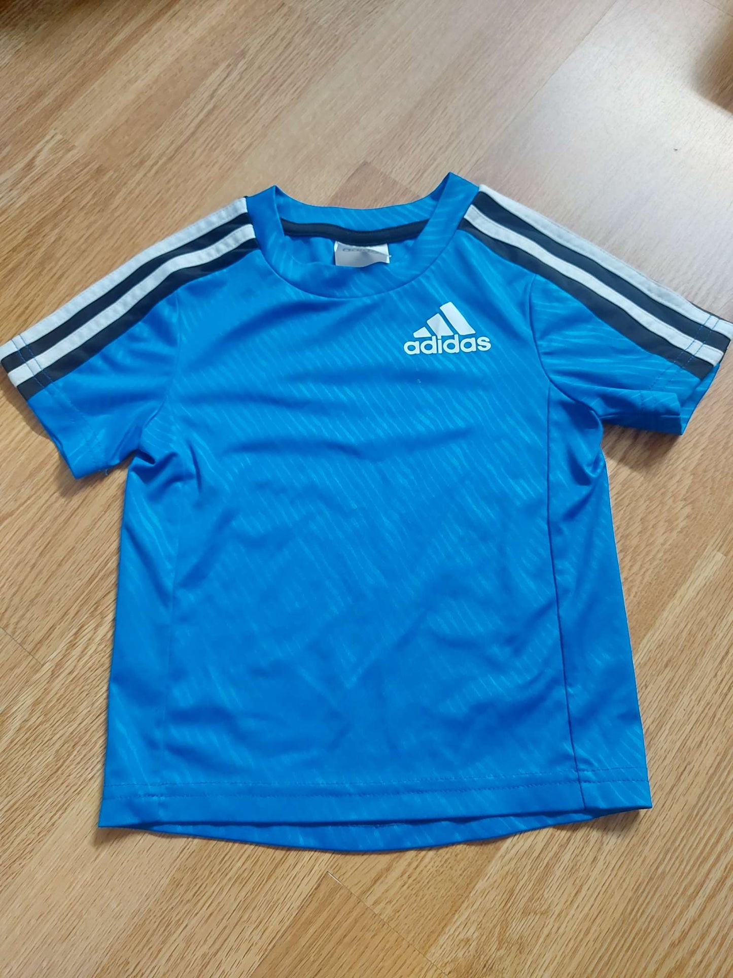 Adidas shirt - Size 2T, Kids 2T