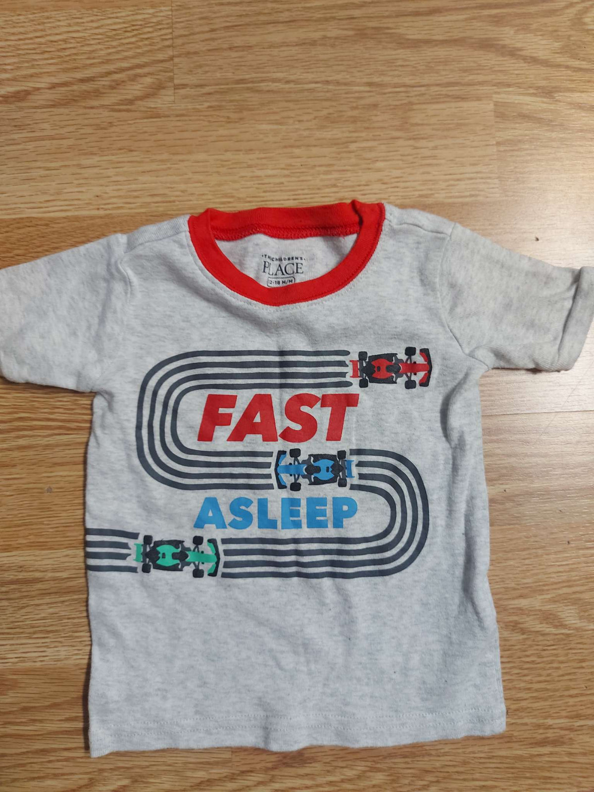 Lot of 2 tshirts - Size 12-18 months, Kids 18 Month (12-18M)
