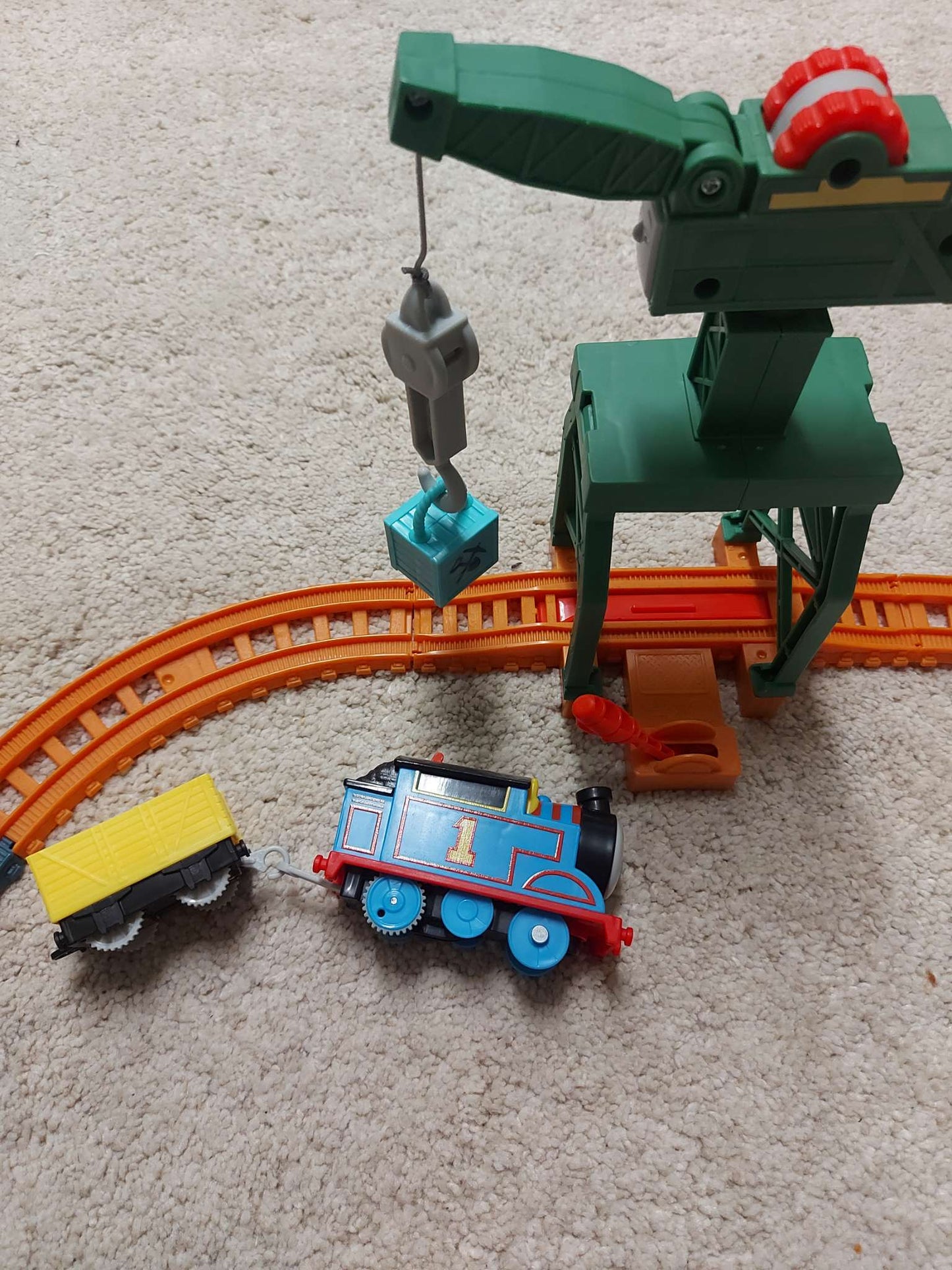 Thomas & Friends Fisher-Price Thomas & Friends Train Set Cranky The Crane Cargo Drop