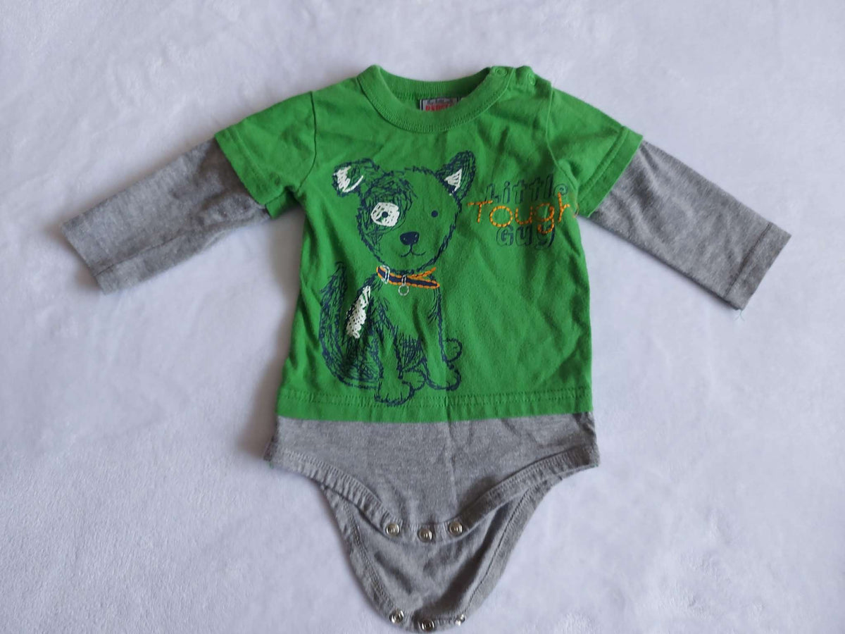 Lot of 2 long sleeve onesies, Kids 9 Month (6-9M)