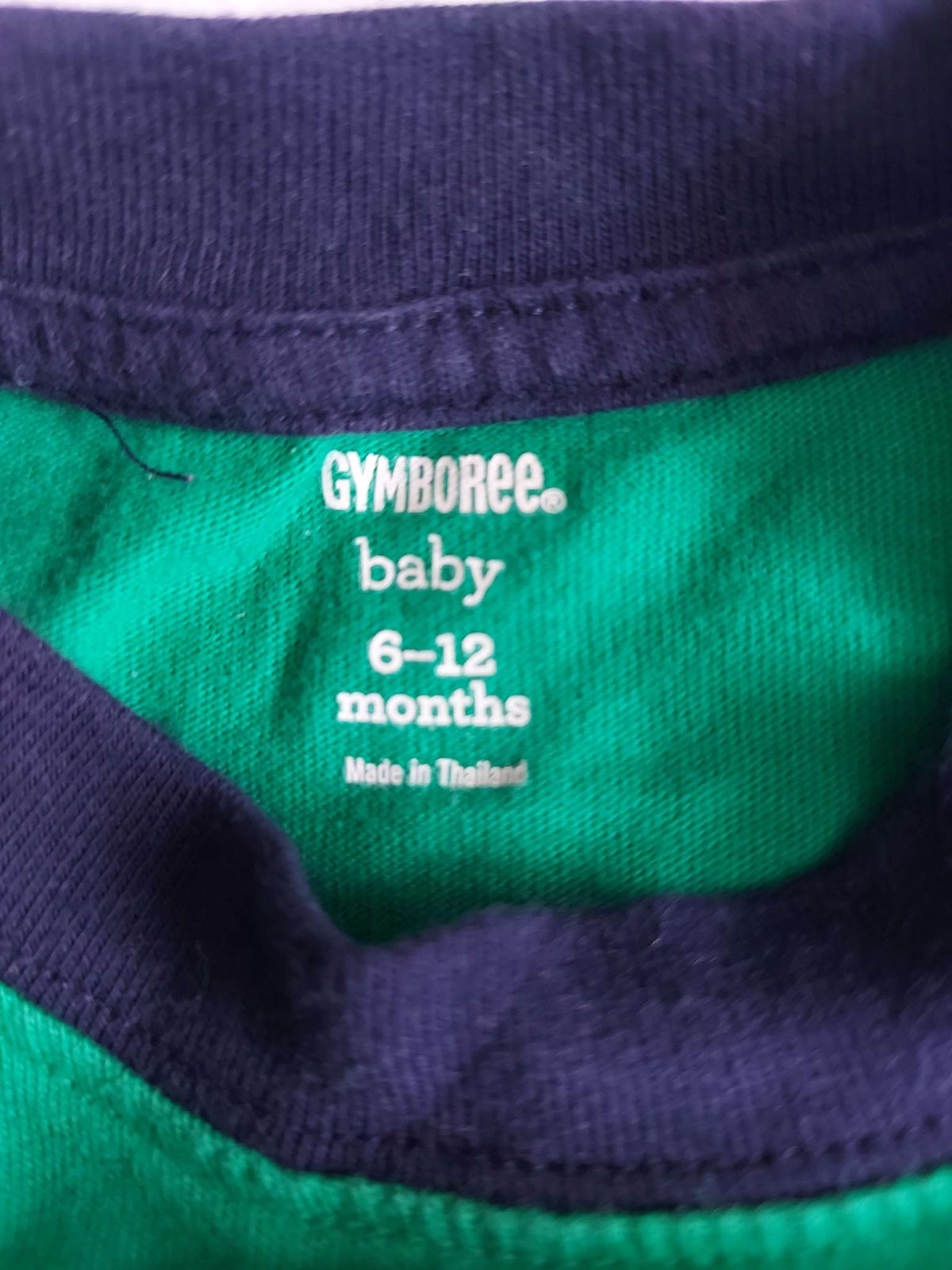 Lot of 2 long sleeve onesies, Kids 9 Month (6-9M)