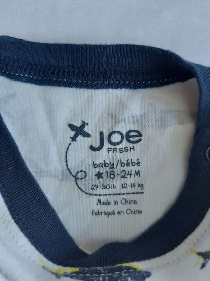 Lot of 2 Joe Fresh onesies - Size 18-24 months, Kids 24 Month (18-24M)