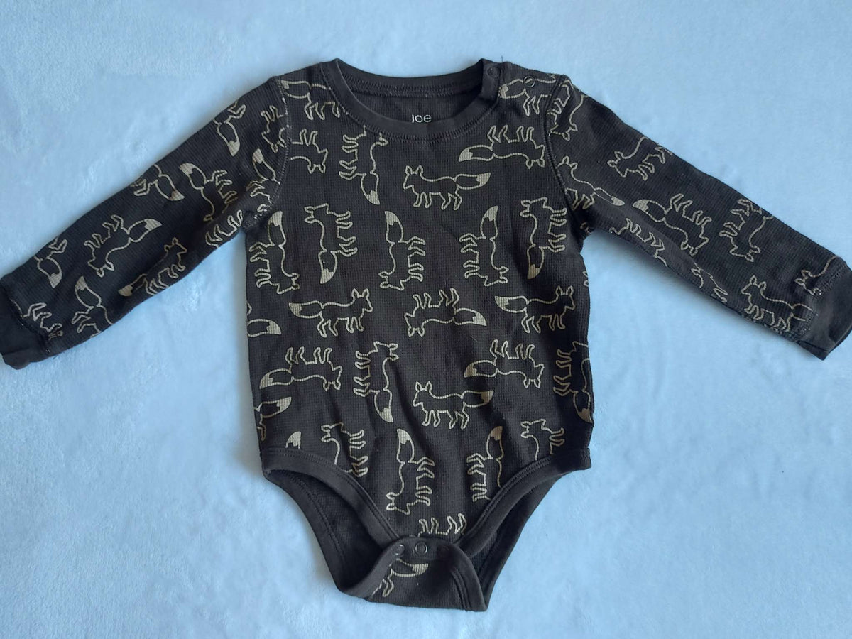 Lot of 2 Joe Fresh onesies - Size 18-24 months, Kids 24 Month (18-24M)