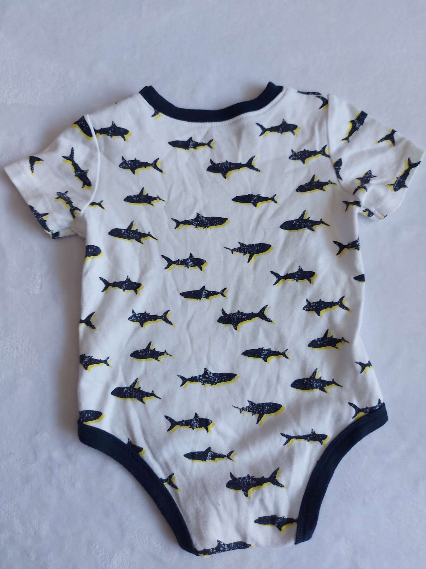 Lot of 2 Joe Fresh onesies - Size 18-24 months, Kids 24 Month (18-24M)