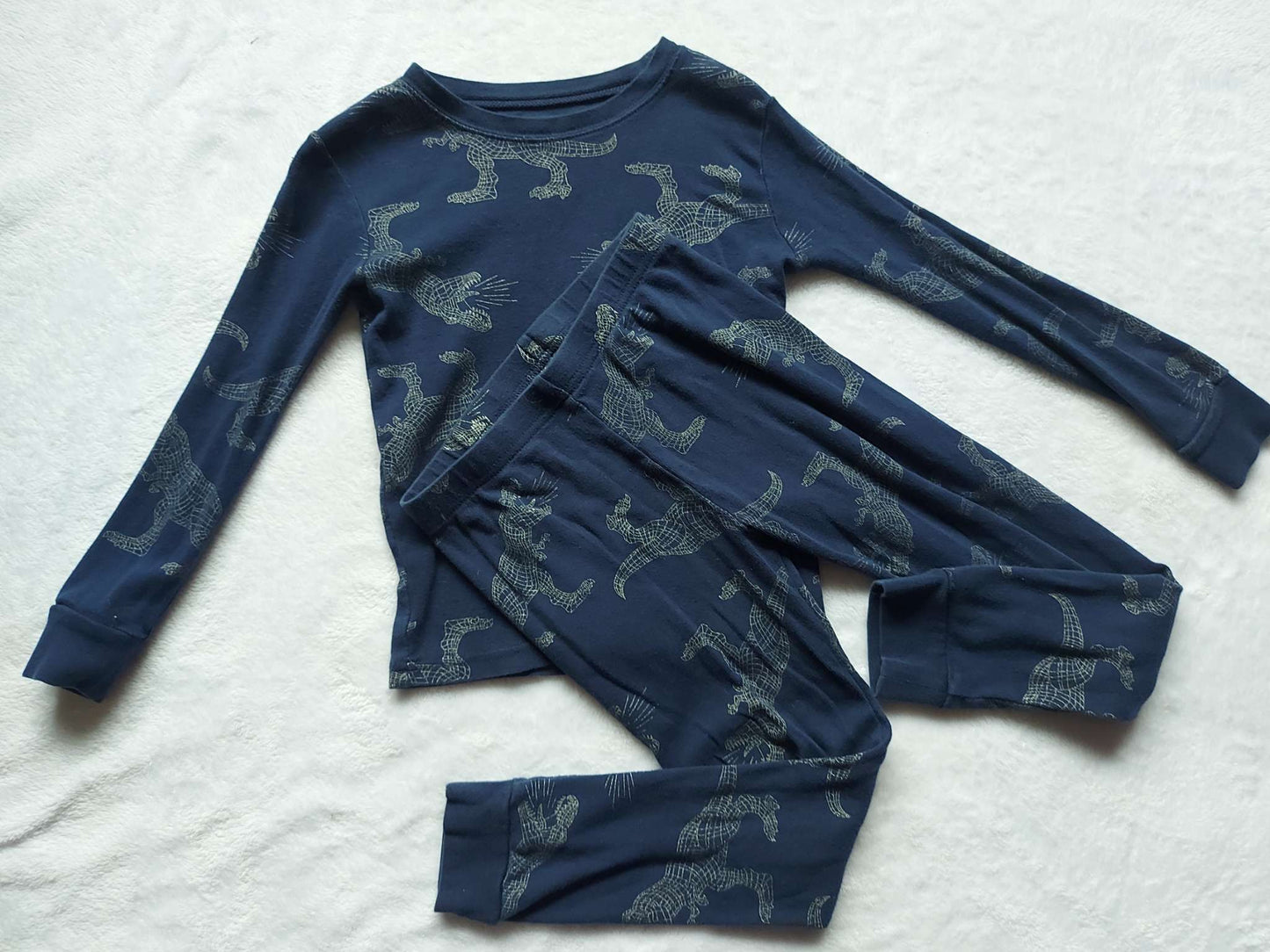 Lot of 4 pairs of boy pajamas - Size 6 (Carter's), Kids 6/6X