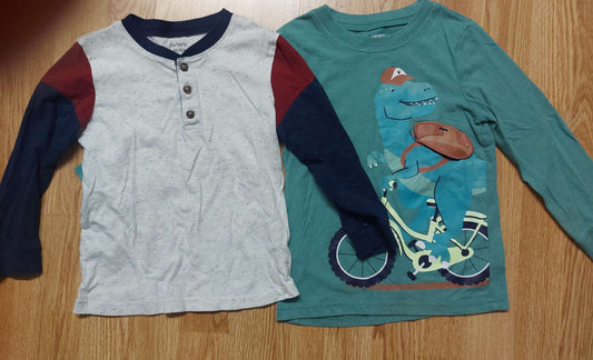 2 Carter's long sleeves tshirts - size 4T, Kids 4/4T