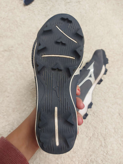 Baseball cleats shoes - Size 1 US, Shoes 1 (Kids:4-8yr)