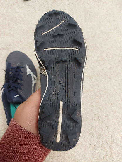 Baseball cleats shoes - Size 1 US, Shoes 1 (Kids:4-8yr)