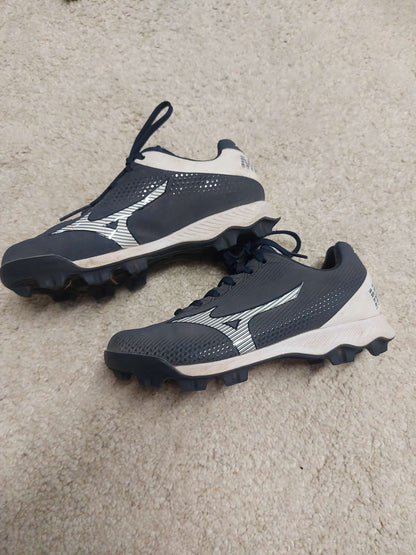 Baseball kids cleats - Size 1 US, Shoes 1 (Kids:4-8yr)