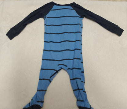 Lot of 2 footed pajamas (Size 6-9M), Kids 9 Month (6-9M)