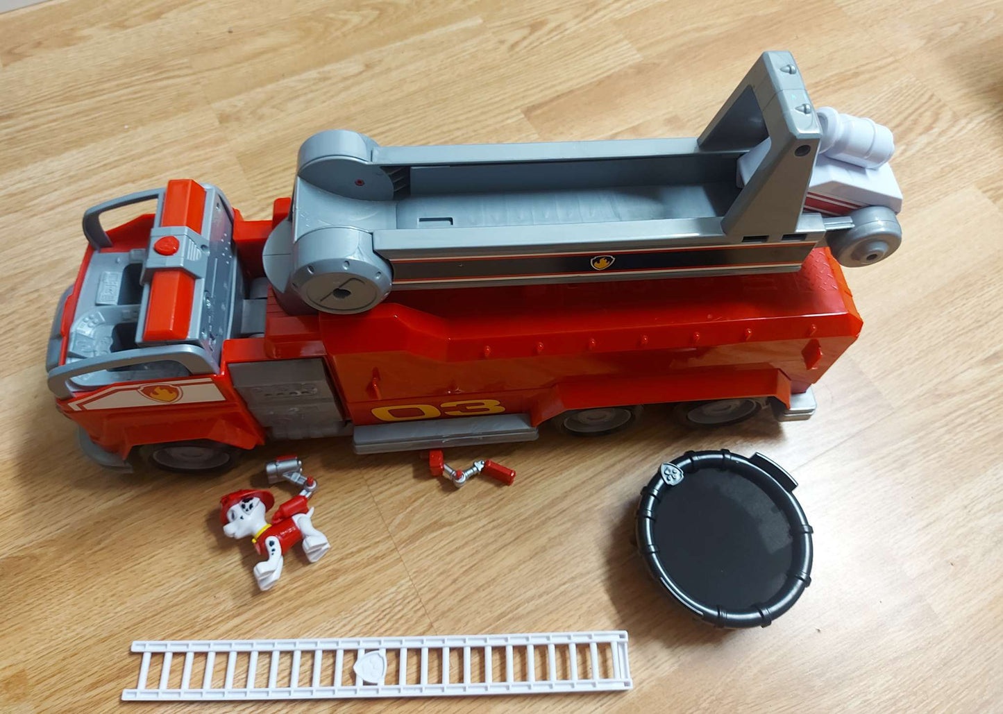 Paw Patrol Marshall fire truck