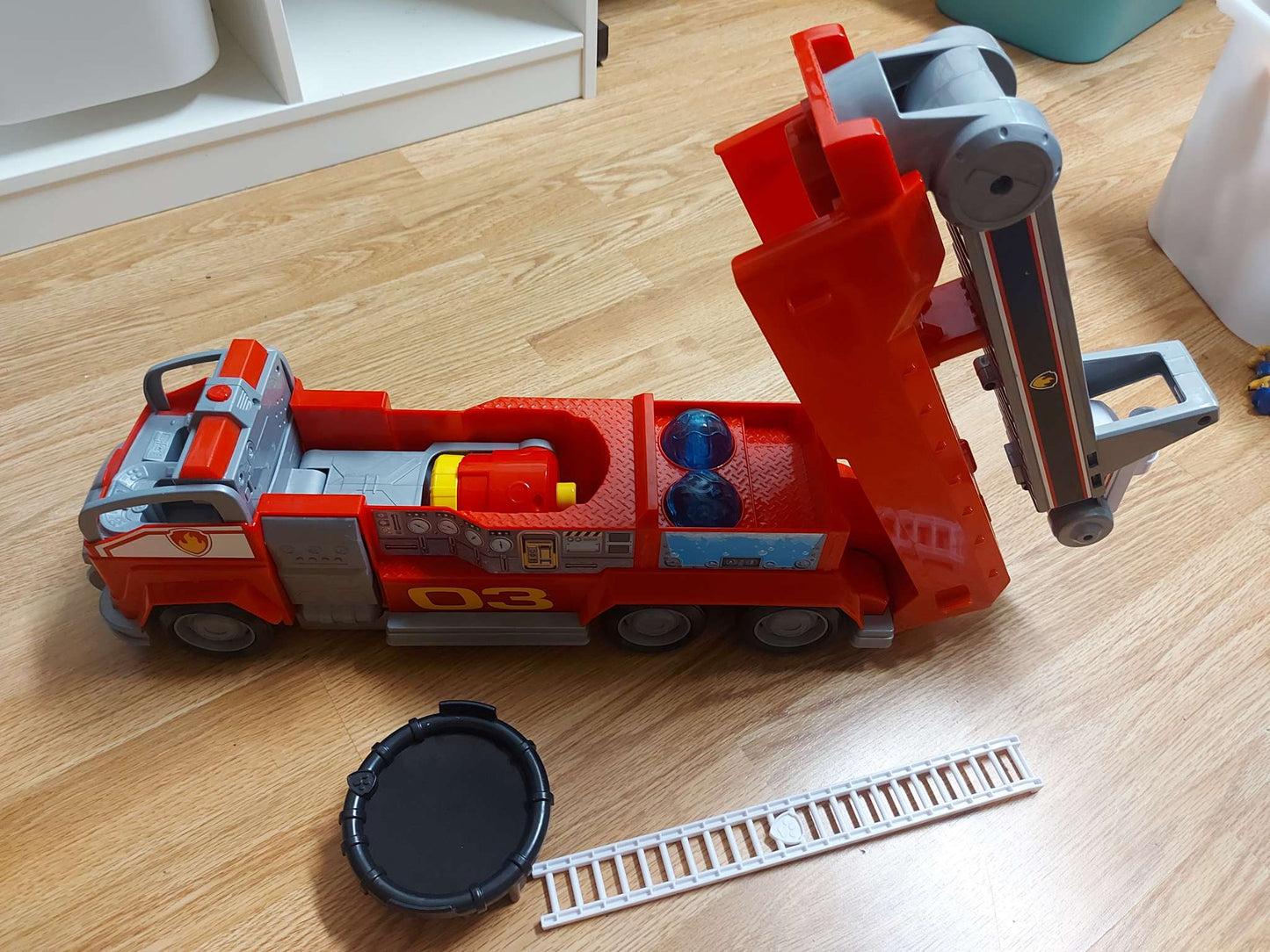 Paw Patrol Marshall fire truck