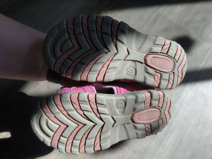 Girl size 10 Pink Sandals, Shoes 10 (Toddler:2-4yr)