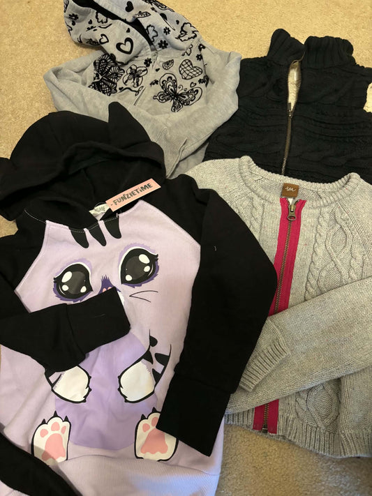Girls Hoodies/Zip Up Sweaters, Kids 5/5T
