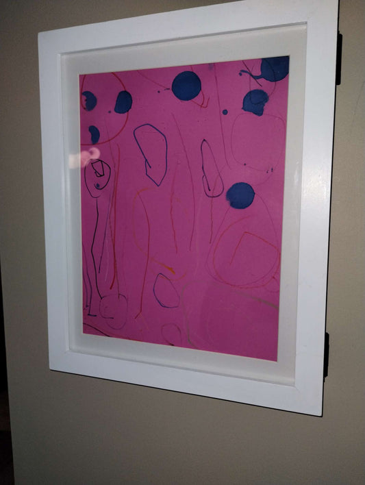 Magnetic picture frame for kids artwork