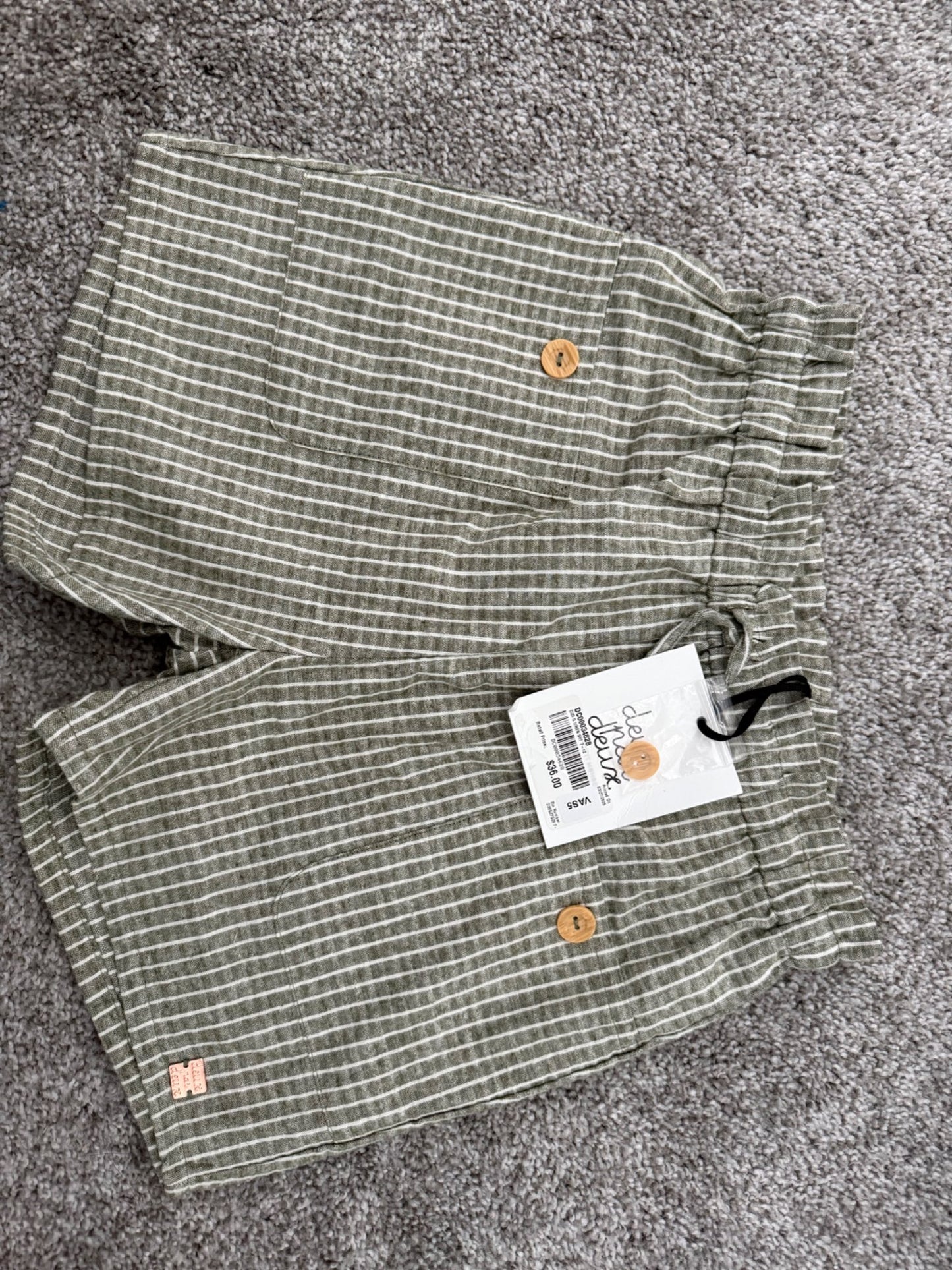 BNWT gingham green shorts , Kids 12