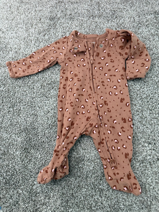 Never used preemie onesie carters leopard print , Kids Newborn