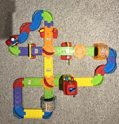 VTech Go! Go! Smart Wheels Chug & Go Railroad Set