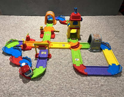 VTech Go! Go! Smart Wheels Chug & Go Railroad Set