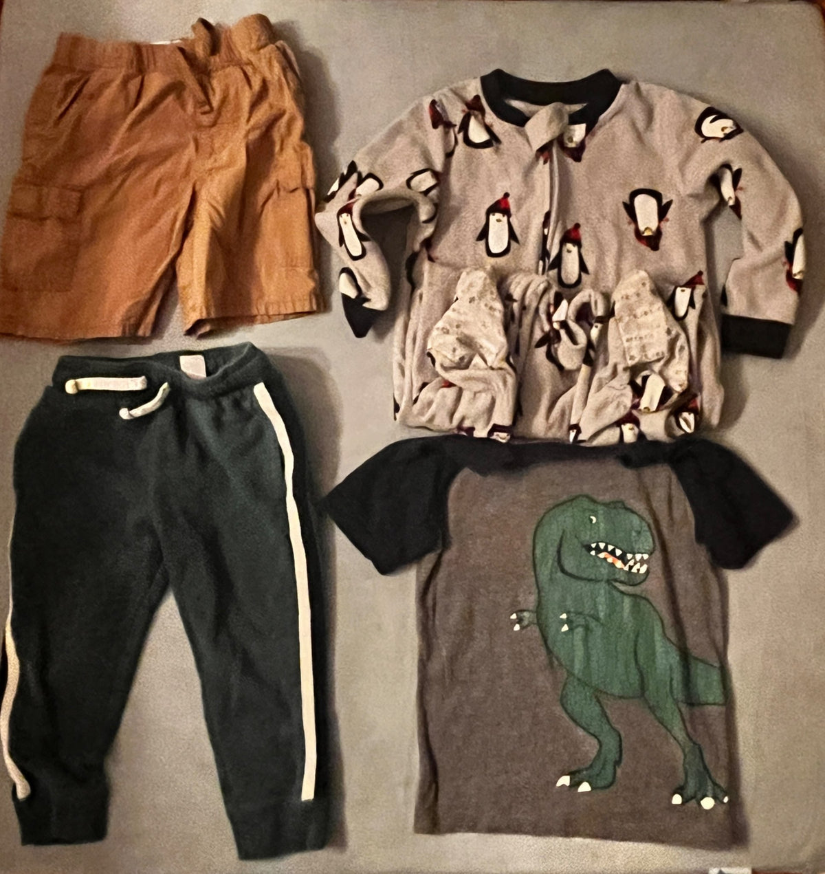 Boys' 3T Clothing Bundle – Carter's & Free Planet – 4 Pieces, Kids 3T