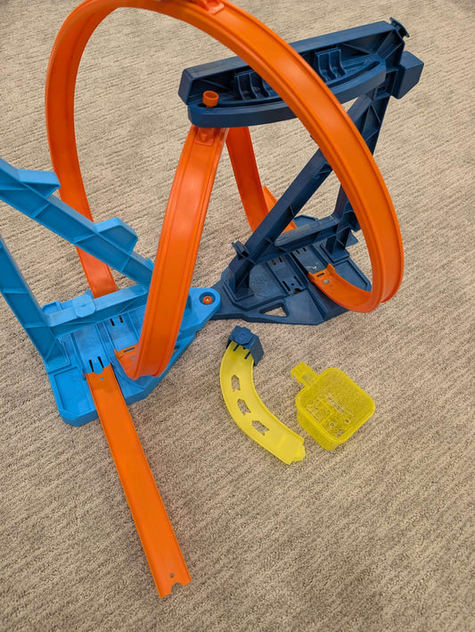 Hot Wheels Track Builder Unlimited infinity Loop Kit
