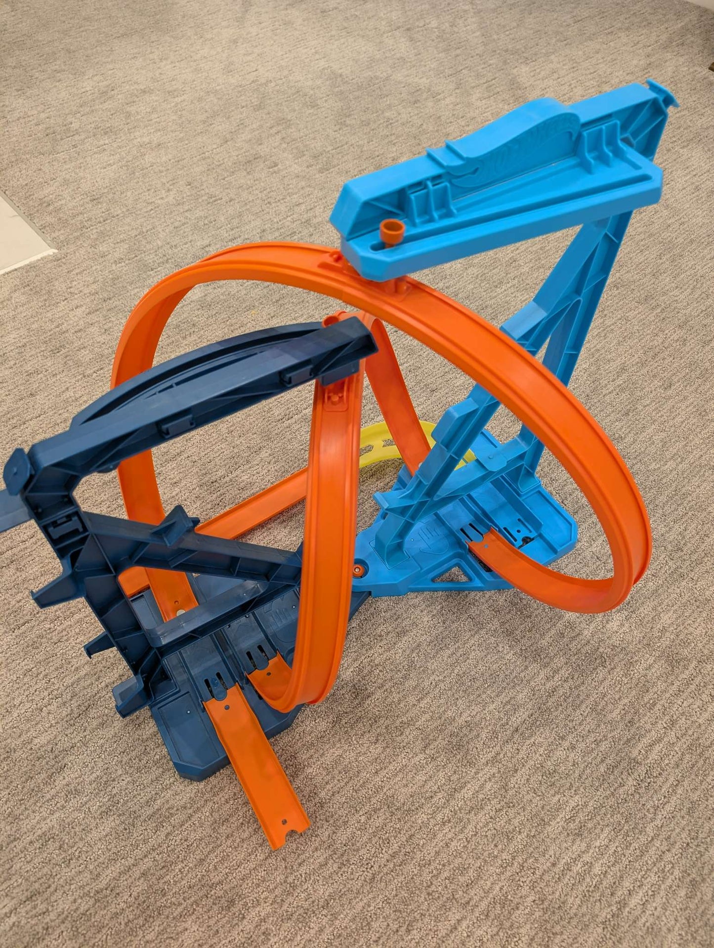 Hot Wheels Track Builder Unlimited infinity Loop Kit