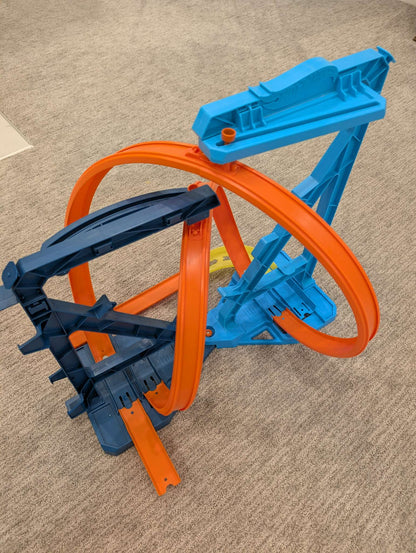 Hot Wheels Track Builder Unlimited infinity Loop Kit