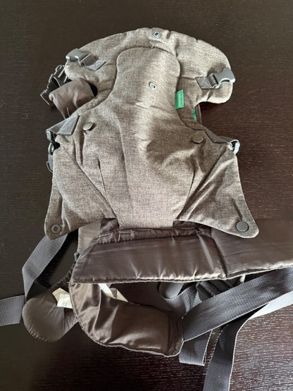 Infantino baby carrier