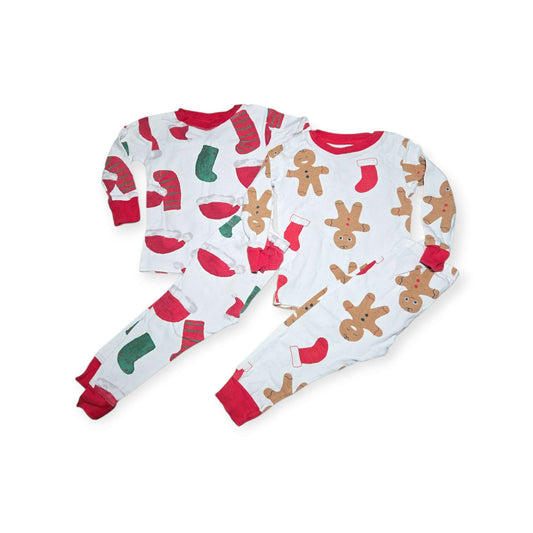 Carter's sz 18m 2pairs of Christmas pjs, Kids 18 Month (12-18M)