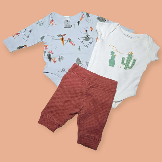 3pc bundle NB-3m cactus & skiing onesie, brown pants, Kids 3 Month (0-3M)